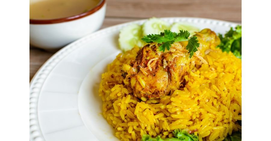 Galinhada com arroz fácil de uma panela só
